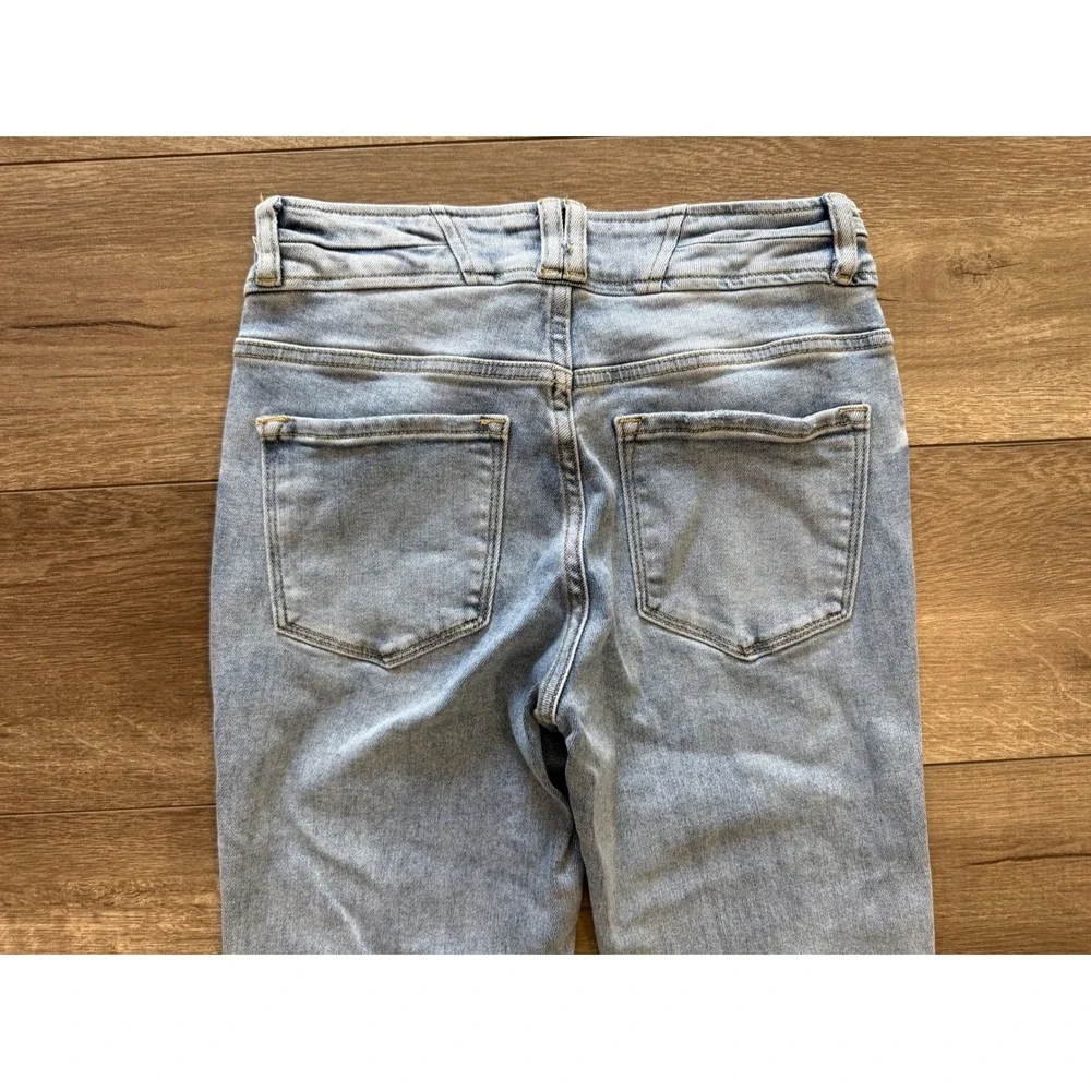Flying Monkey High Rise Boot Cut Jeans‎ Light Wash Raw Hem Size 26 BY4452X